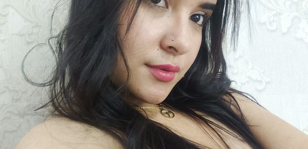 Model - Zoe Roux  ass