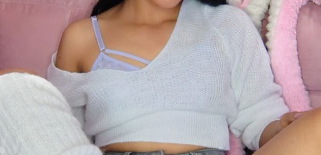 Model - Bella Sky Dominatrix