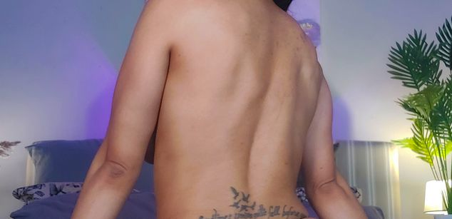 Model - Chelsea Quinn Submissive