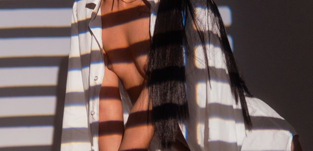 Model - AmberDux nude