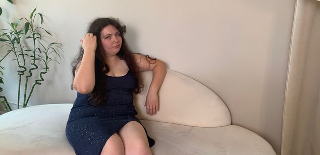 Model - NeonilaLisova addatag