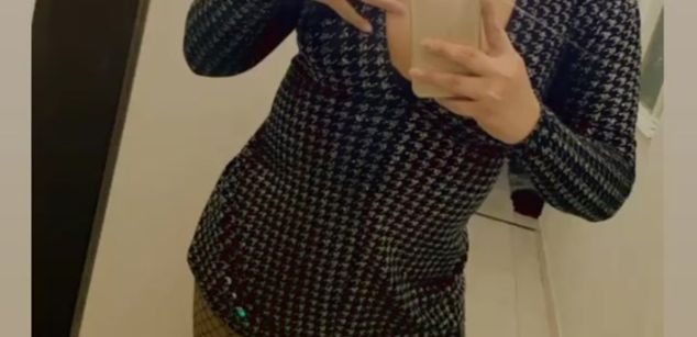 Model - Valentina cum