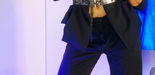 Model - I am Sel glasses