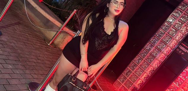 Model - Anahi Vega LATINA