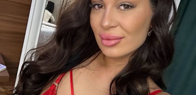 Model - EvaRayne findom