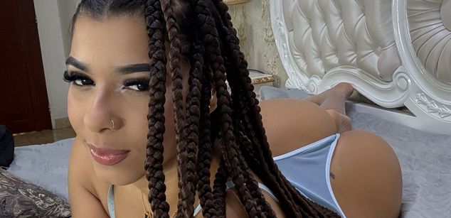 Model - TiaraRosse latina