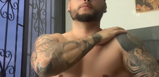 Model - philippe muscle