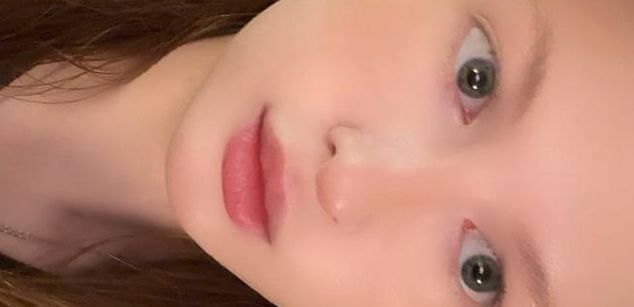 Model - LuxXAngel cutie