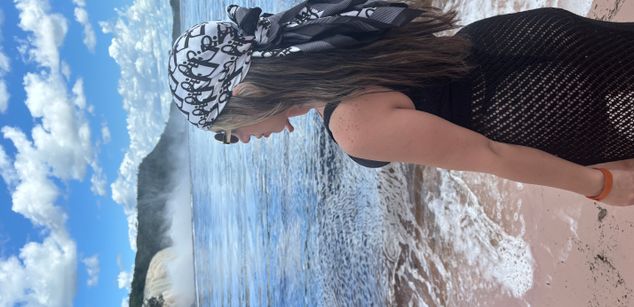 Model - Veronica Hot naked