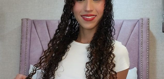 Model - Eimy Sanchez feet