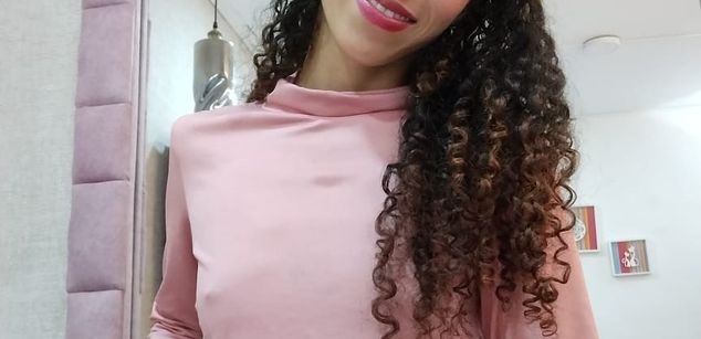 Model - Eimy Sanchez feet