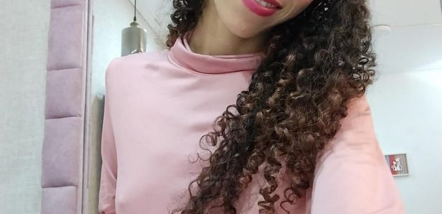 Model - Eimy Sanchez feet