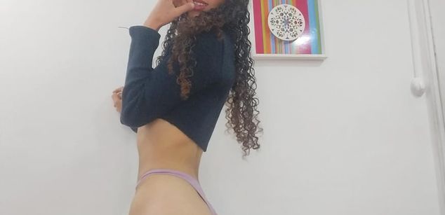 Model - Eimy Sanchez feet