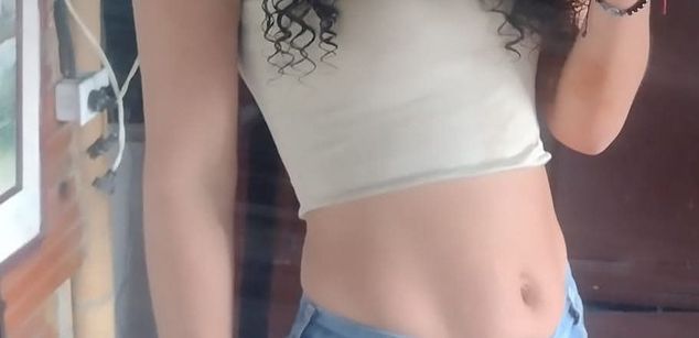 Model - Eimy Sanchez feet