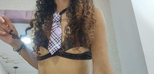 Model - Eimy Sanchez feet