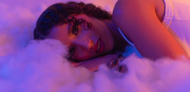 Model - Eimy Sanchez feet