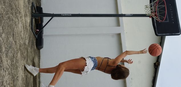 Model - Lina Siren young