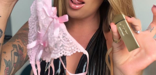 Model - Frankieexxxx joi