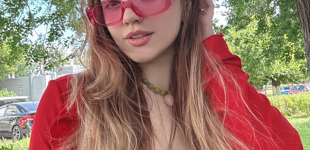 Model - LinaRose goddess