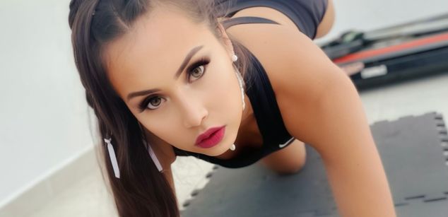 Model - Akemi Sato New