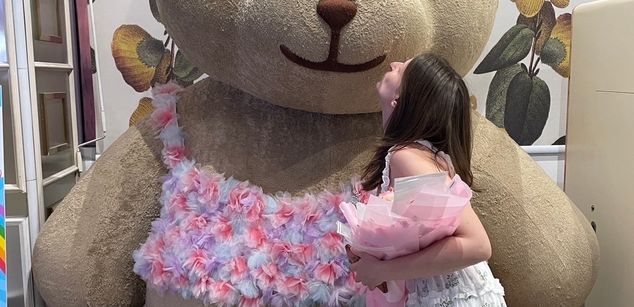 Model - Sabrina sweet