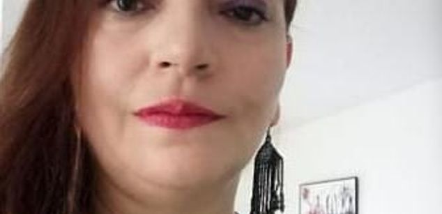 Model - DoctoraVictoria COQUETTE