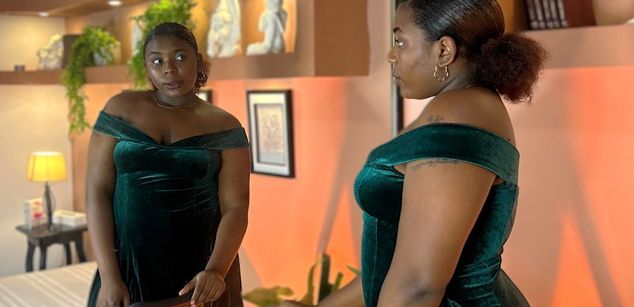 Model - Nany Moreno hairy