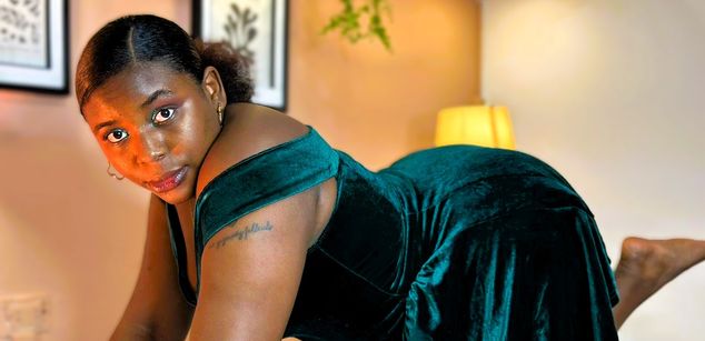 Model - Nany Moreno hairy