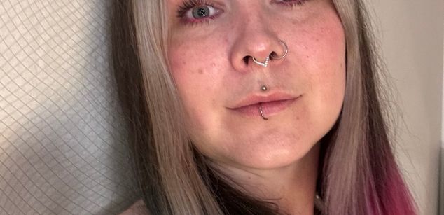 Model - MarlaShine bigboobs