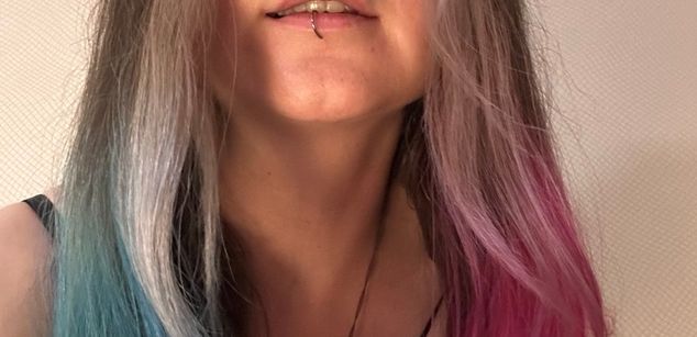 Model - MarlaShine bigboobs