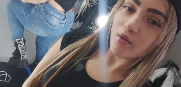 Model - ZoeWillis domination