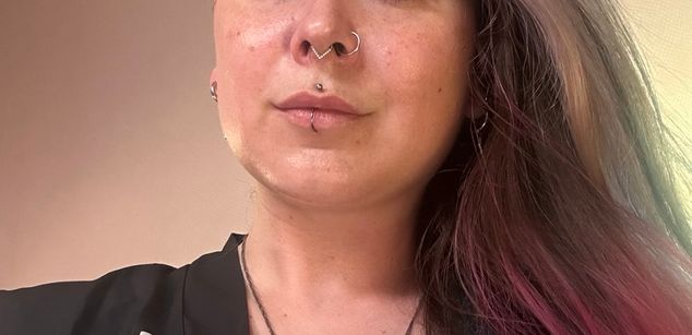 Model - MarlaShine bigboobs