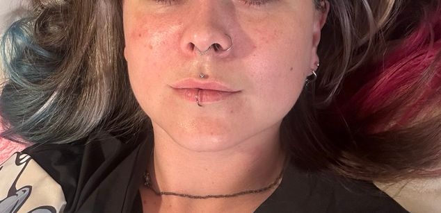 Model - MarlaShine bigboobs