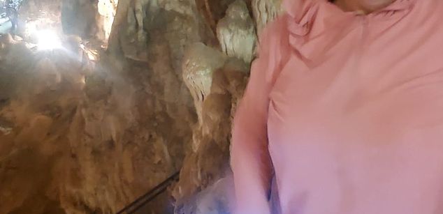 Model - Selene mature