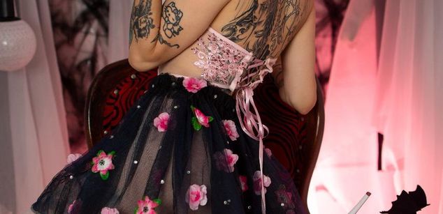 Model - abby_jones squirt