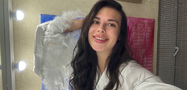 Model - BlackSky young