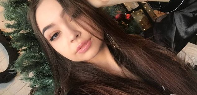 Model - BrownDomi leather