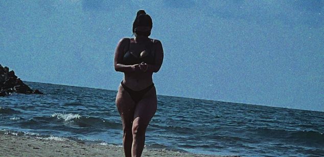 Model - Lexxiee Haze bigass