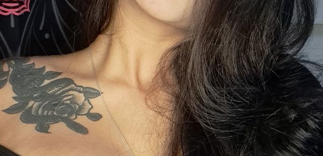 Model - Lexxiee Haze bigass