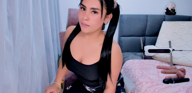 Model - Eva T LATINA