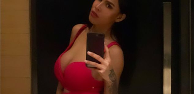 Model - MadocVentura big