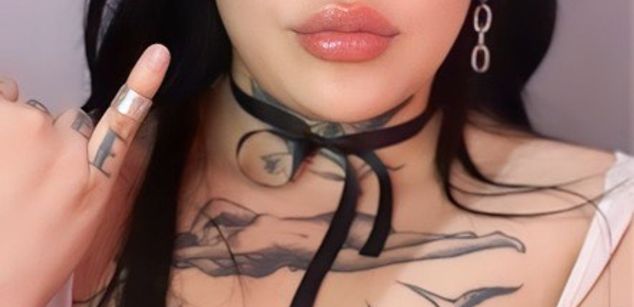 Model - Princess Azukar Nasty cei