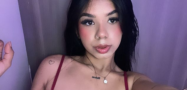 Model - VioletGrace bigass