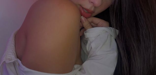 Model - MarilynMiller__ fingering