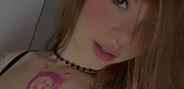 Model - abby_jones squirt
