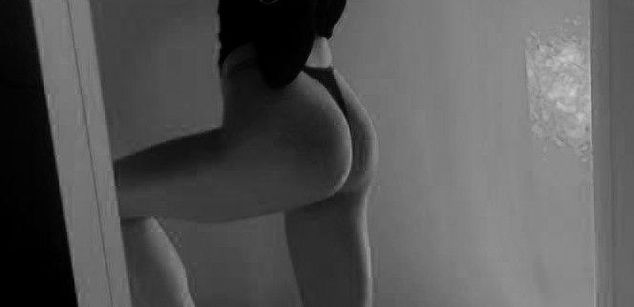 Model - LinaAurora lovense