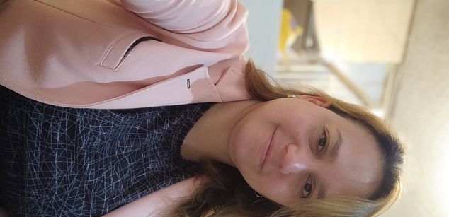 Model - Emily_ latin