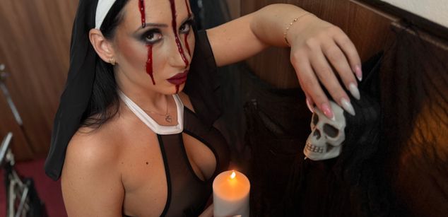 Model - BeckyShine mature