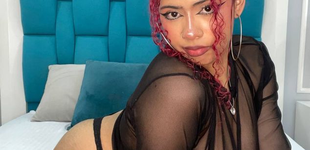 Model - Idun Brunette dirty