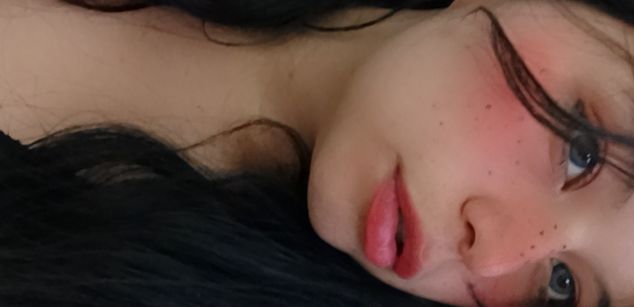 Model - ariakyubi Amateur